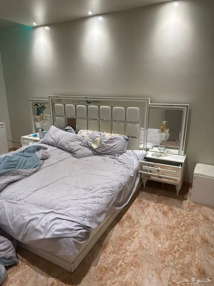 اثاث للبيع الرياض شرق الرياض. 2