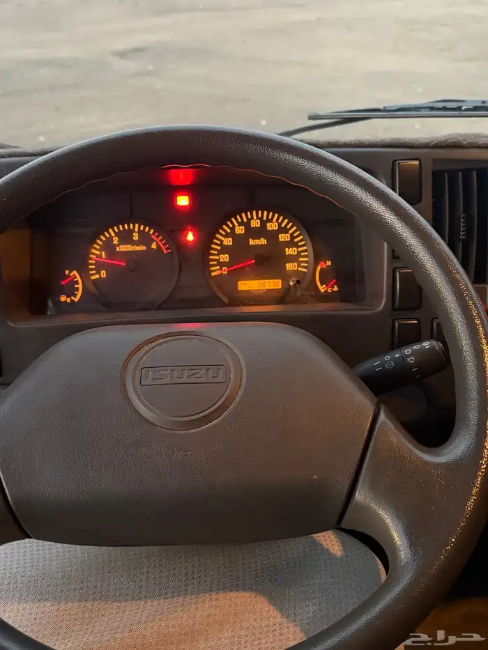 ايسوزو دينا سوبر جامبو مخزنه 2012 للبيع 13