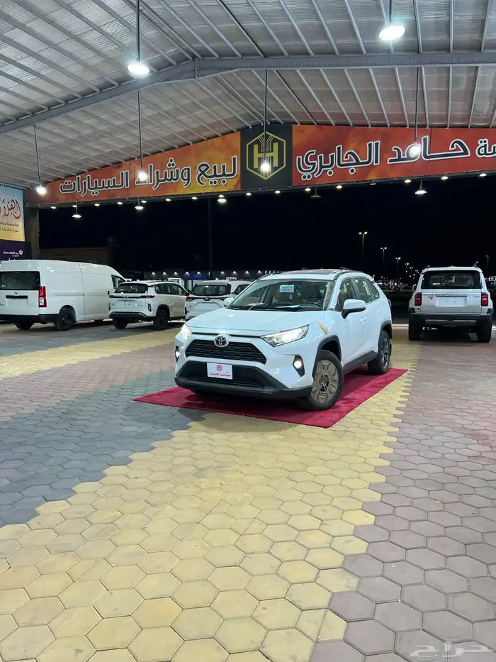 تويوتا   راف فور XLE بنزين فتحة 2023 جديد سعودي 108.100شامل 0
