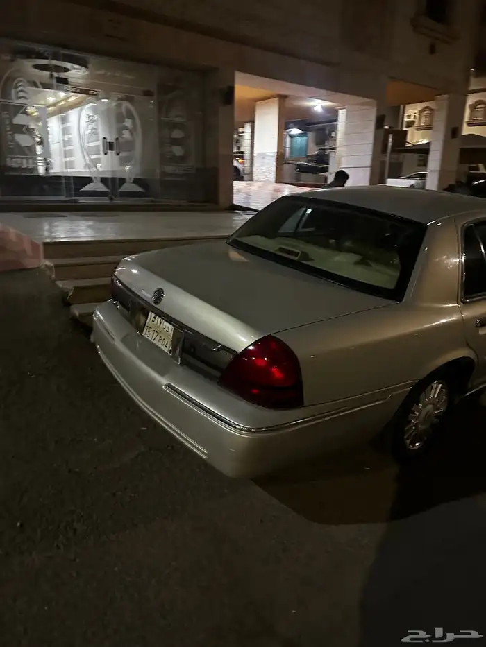 فورد ماركيز ماشي 274 الف كيلو 30