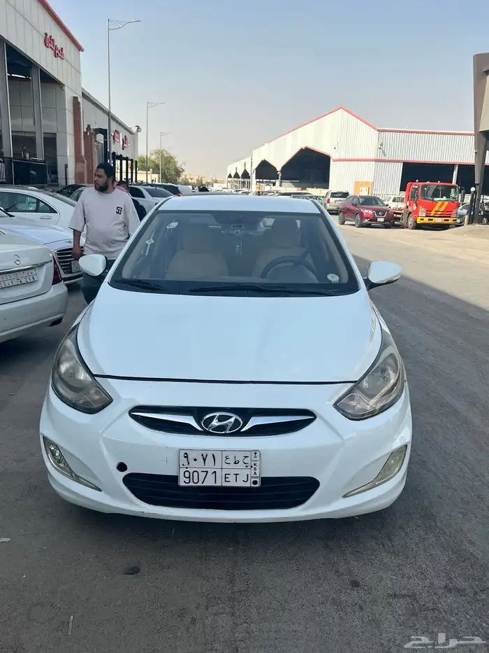 اكسنت موديل 2015 لون ابيض مستخدم الرياض 0
