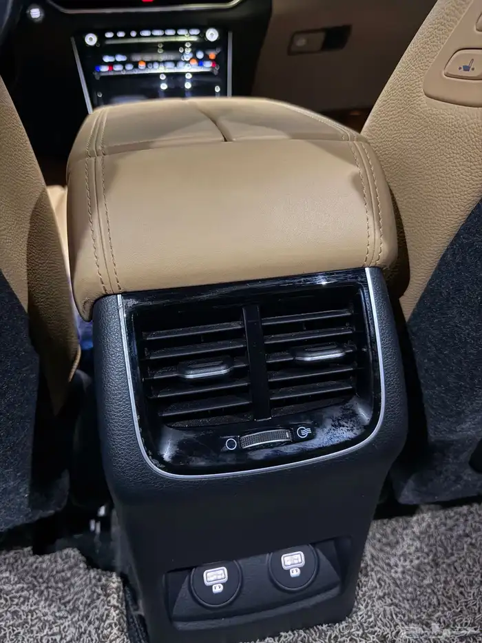 كيا كادينزا K7 فل مواصفات 2020 مالك اول بودي بلد نظيفة جدا 26