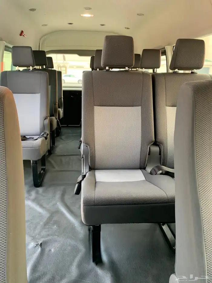 تويوتا هايس 13 راكب 10