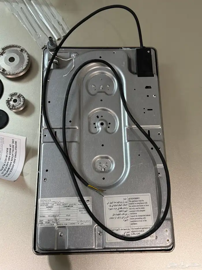 سطح غاز عينين إيطالي 1