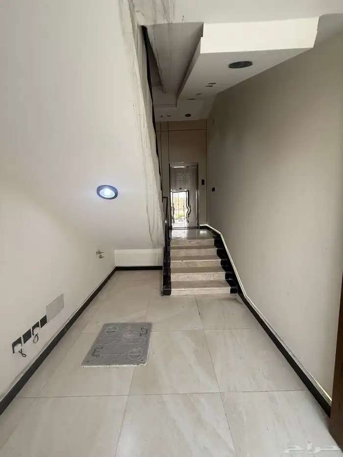 للبيع شقق علويه بمصعد وسطح دره الموسي خميس مشيط 550الف 2