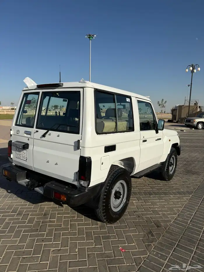 جيب ربع 2018 بوليسى مبيعات 8