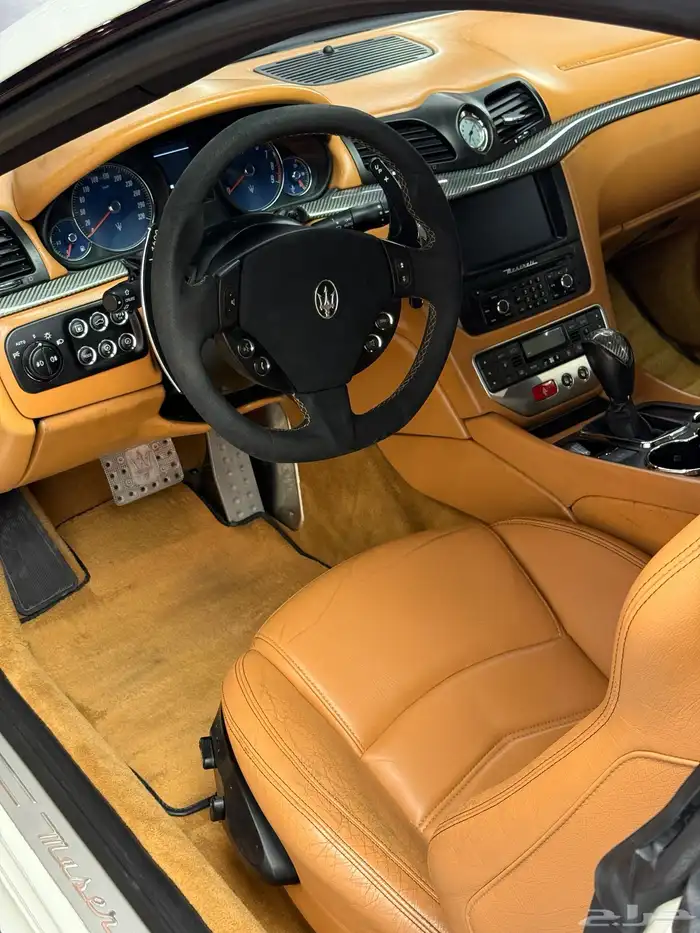 مازيراتي جران توريزمو 2016 11