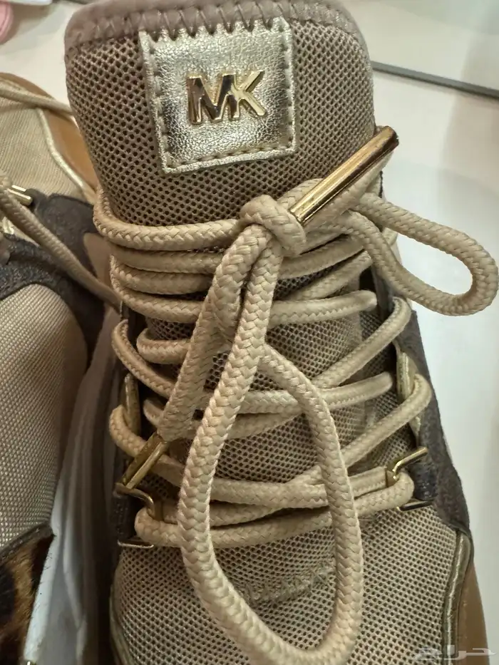 جزمة مايكل كورس 3