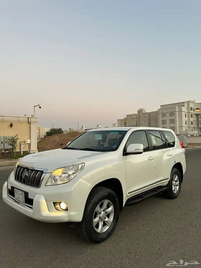 جيب برادو تويوتا 2011 TXL مخزن بدي ومحركات وكالة 25