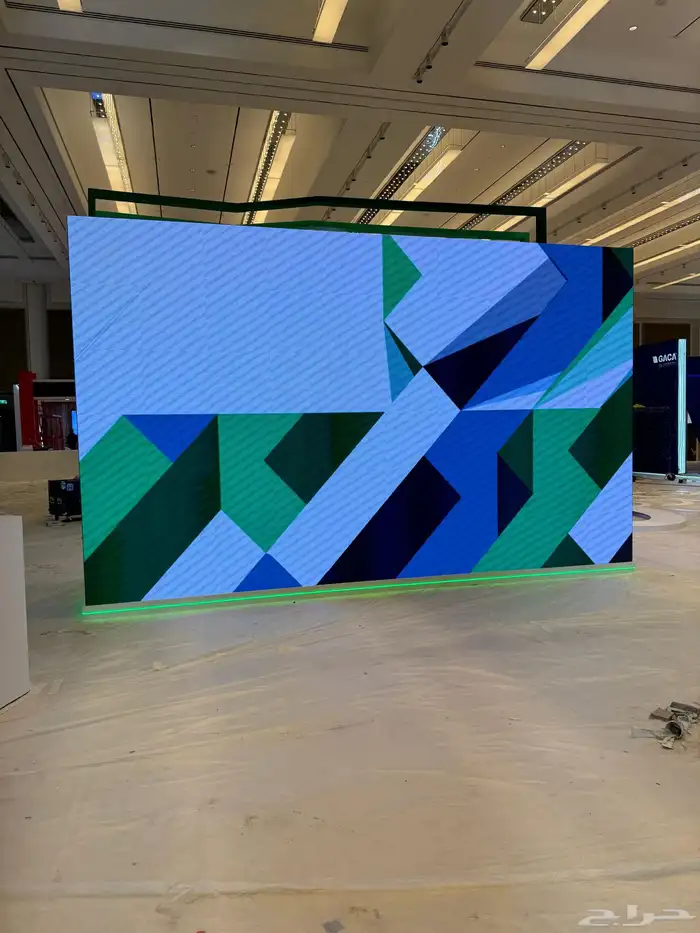 تأجير شاشات عملاقه 12