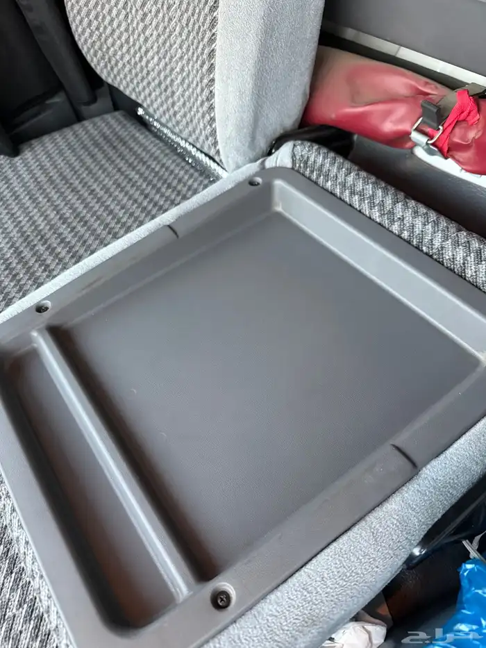 ايسوزو دينا سوبر جامبو مخزنه 2012 للبيع 33