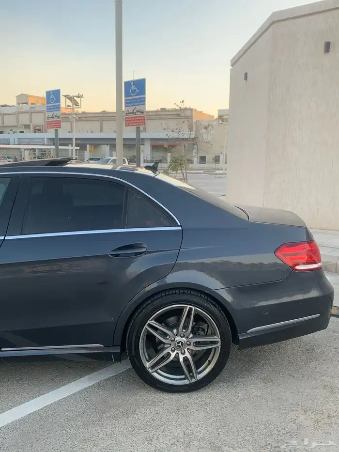 مرسيدس E300 17