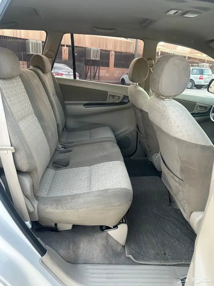 تويوتا انوفا 2014 طيس قير عادي ممشى قليل 9