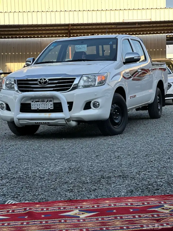 هايلوكس غمارتين بنزين مديل 2015 GLX مخزن 0