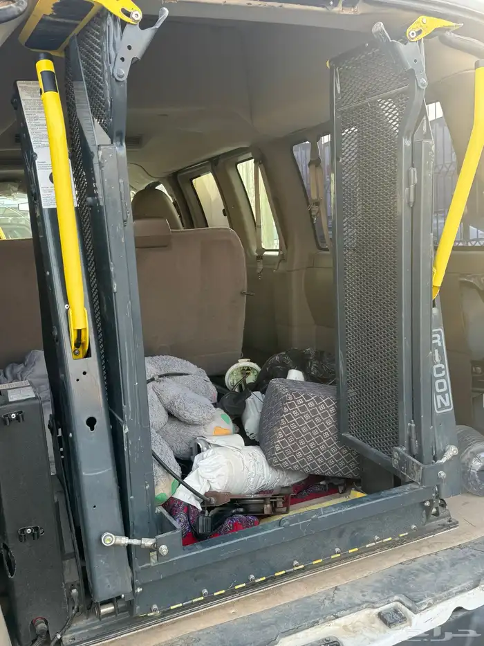 رافعة كرسي متحرك ذوي الهمم لكبار السن والمعاقين 2