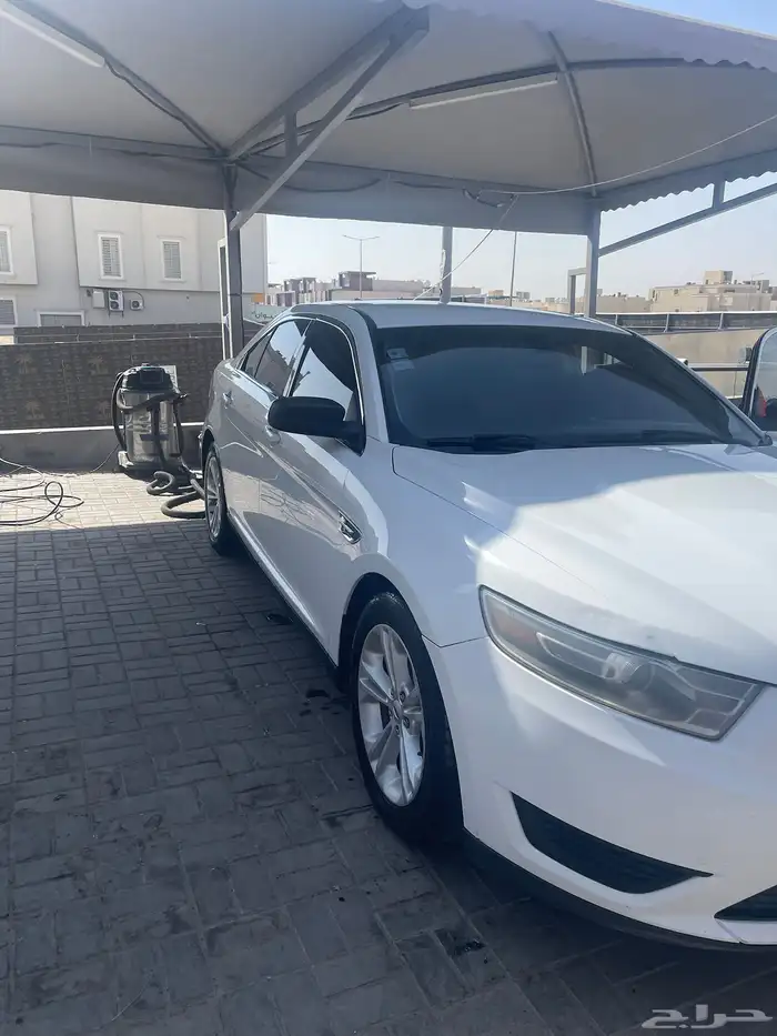 فورد تورس 10