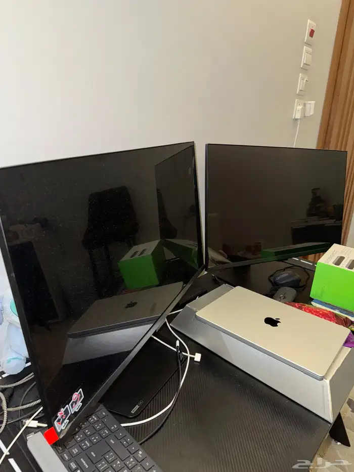 شاشة dual rotating 0