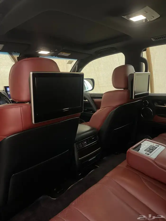 للبيع لكزس LX570s سعودي بودي بلد 25