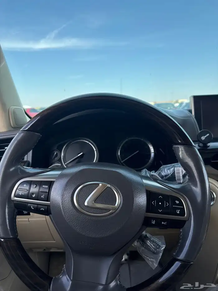 لكزس 2018 4