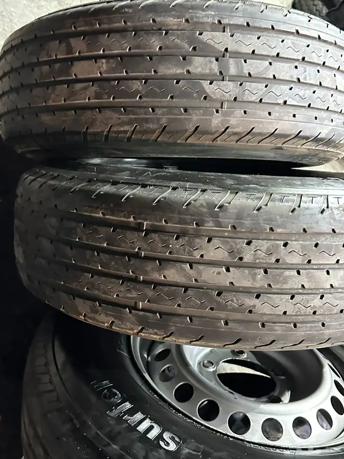 كفرات شاهين هامان مع جنوط هلل خمسه مسمار مقاس 17 جيب 20