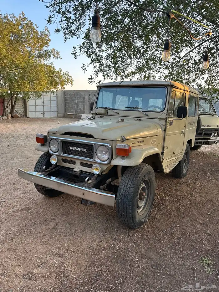 جيب ربع مصندق FJ40 موديل 1983 1