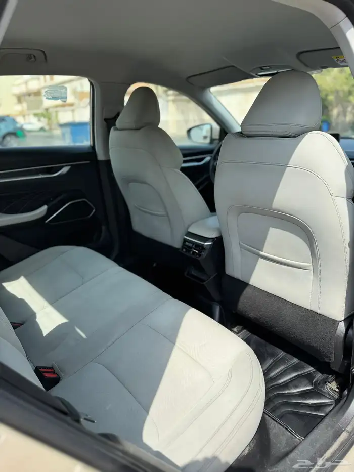 جيلي 7 امجراند 2023 متوفر 10 سيارات بسعر مغري جدا جدا 35