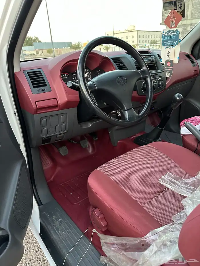 هايلوكس غماره مخزن شبه جديد2015 8