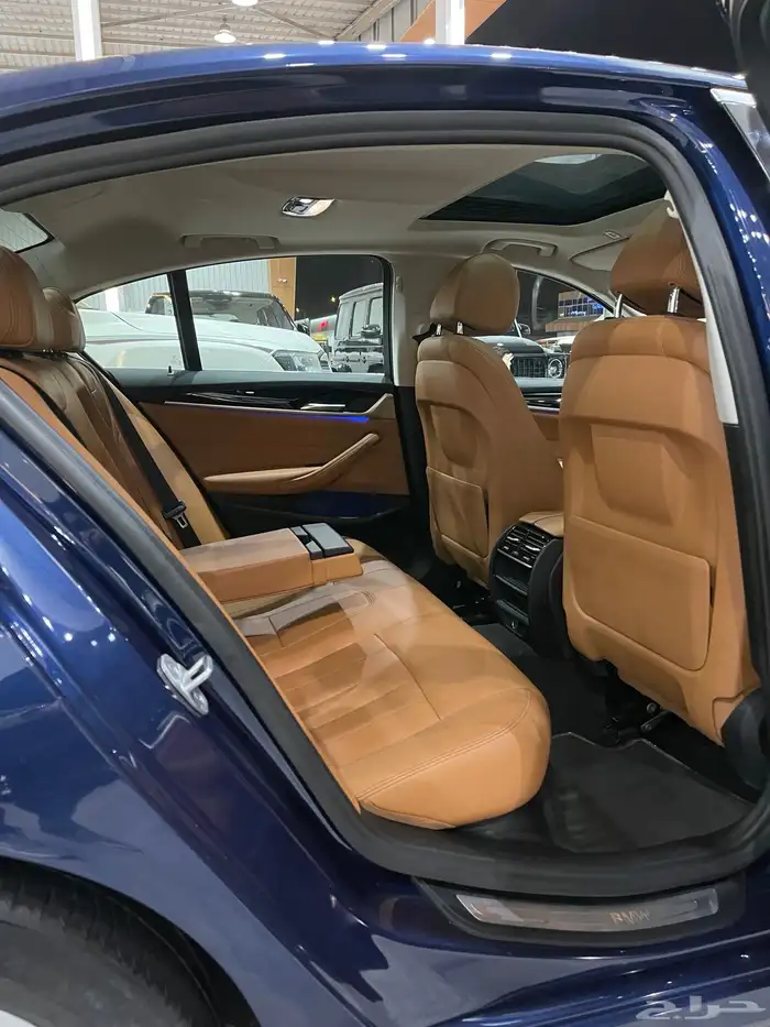 بى إم دبليو 520i سعودى 2019 14