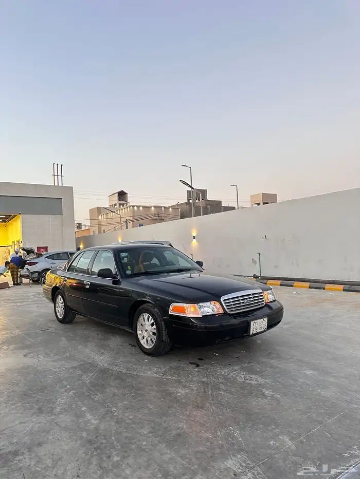 فورد فكتوريا 0