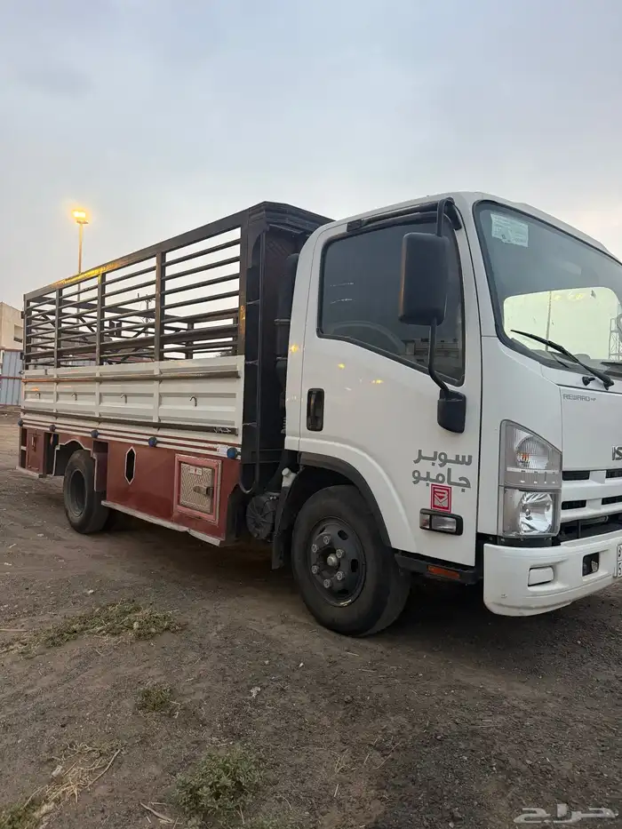 ايسوزو دينا سوبر جامبو مخزنه 2012 للبيع 2