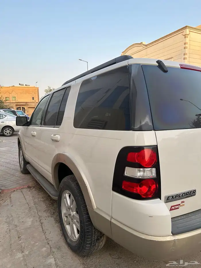 اكسبلورر 2008 امريكي للبيع 1