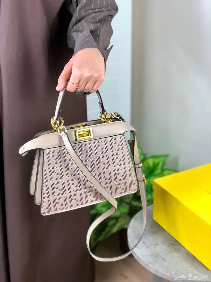 شنط درجه أولى مستركواليتي مع الملحقات سعروجوده 41