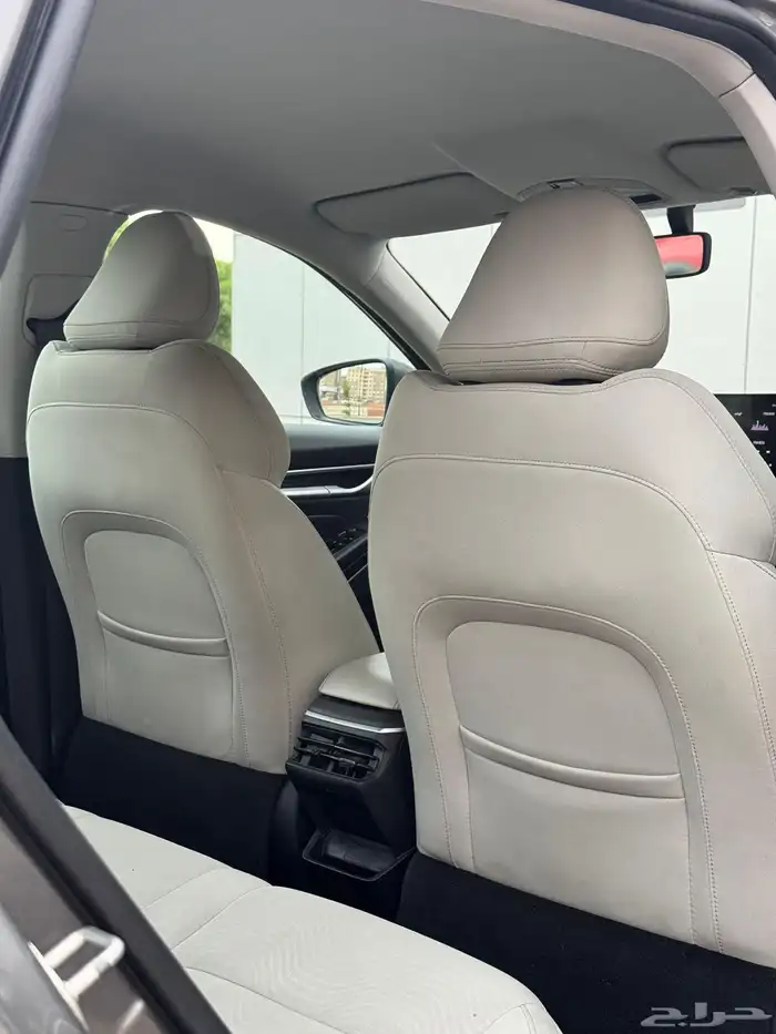 جيلي 7 امجراند 2023 متوفر 10 سيارات بسعر مغري جدا جدا 71