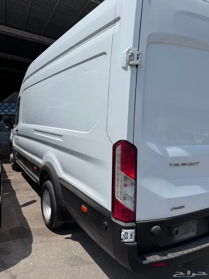 فورد ترانزيت 2021 6