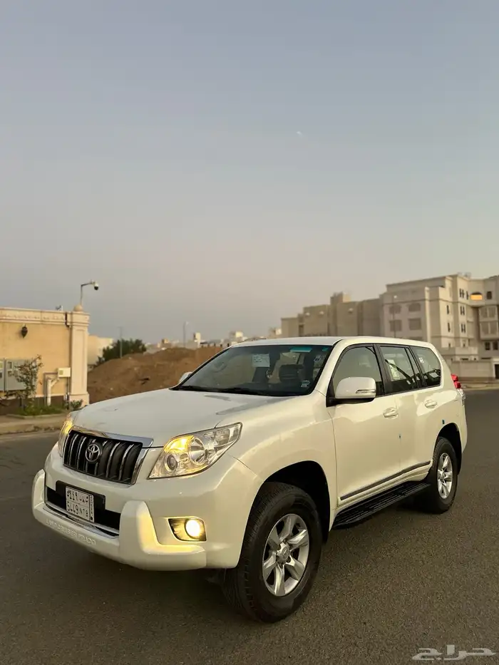 جيب برادو تويوتا 2011 TXL مخزن بدي ومحركات وكالة 5