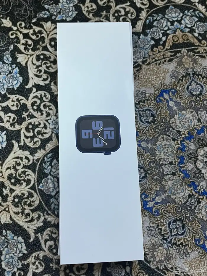 ساعة أبل SE الجيل الثاني شبه جديدة   استخدام 3 أيام فقط 4