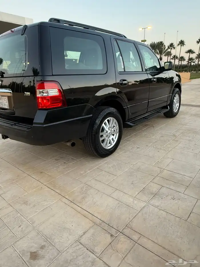 فورد اكسبديشن 2014 نظيف 13