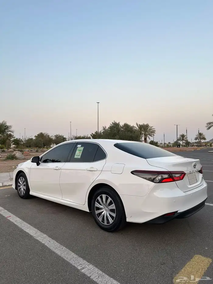 كامري 2022 ممشى 6500 فقط 3