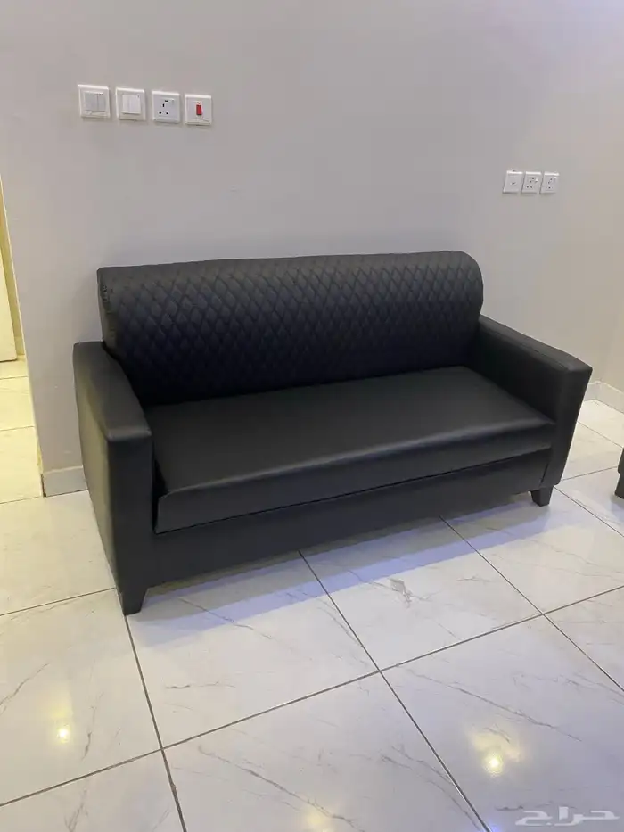 كنب جلد مكتبي اسود فخم 2