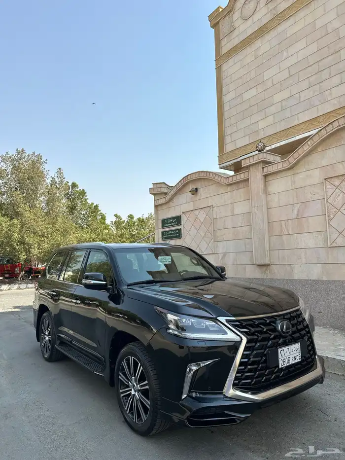لكزس LX570 سعودي 2021 1