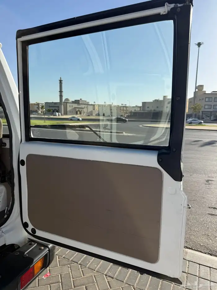 جيب ربع 2018 بوليسى مبيعات 19