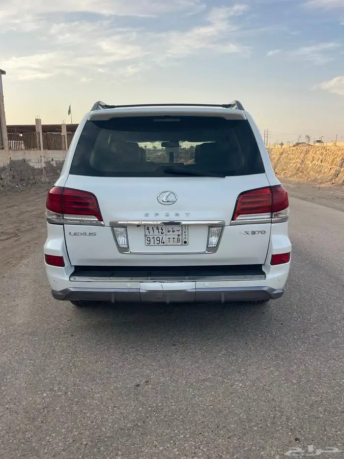 لكزس 570 4