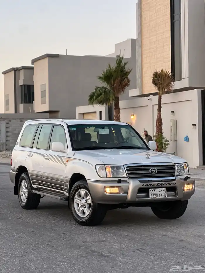 لاندكلوزر VX.R 2003 نضيف 5