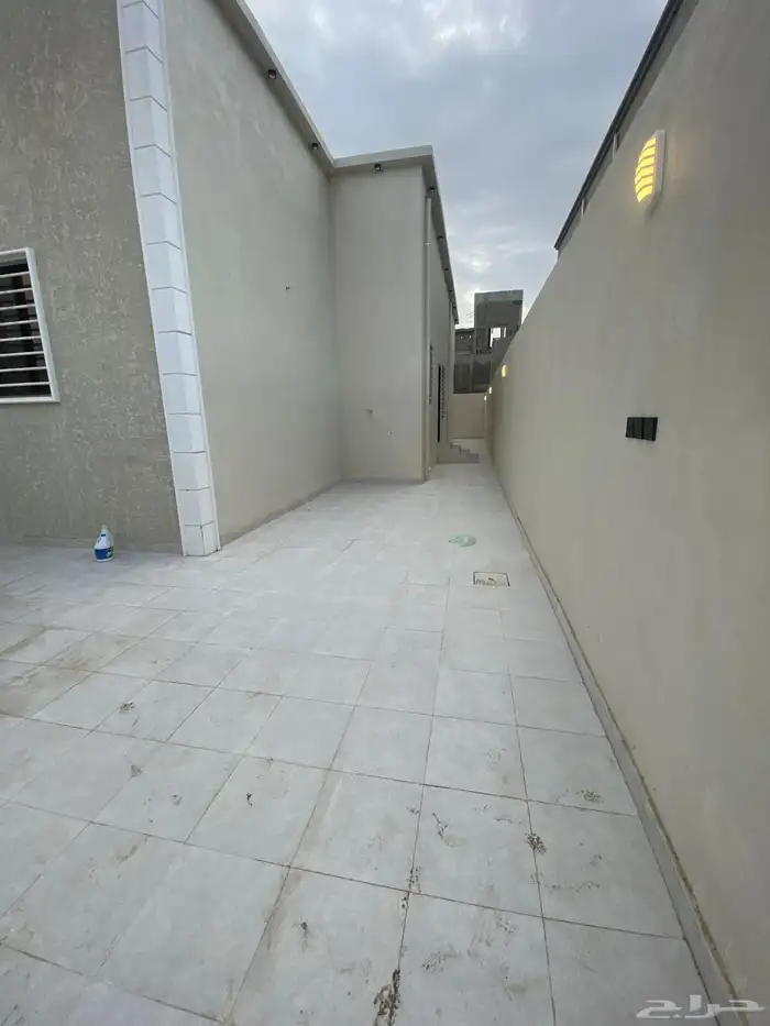 للبيع دور مستقل في درة الخميس على أرض كاملة من 850 الف 4