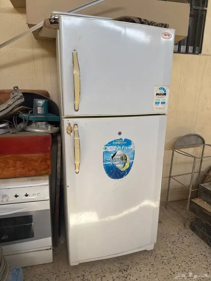 ثلاجه وفرن إيطالي للبيع 0