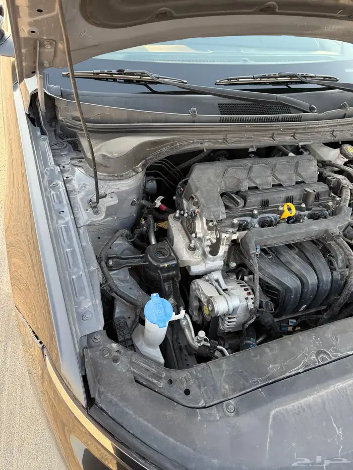 اكسنت 2025 لون رمادي 46