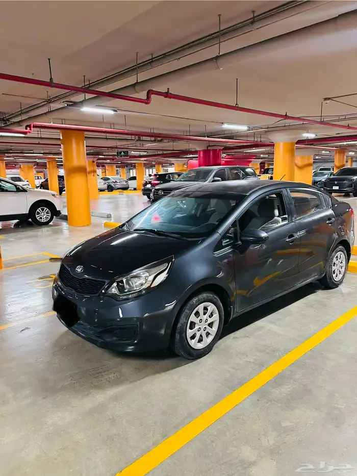 كيا ريو 2013 عداد 87 الف كم فقط 0