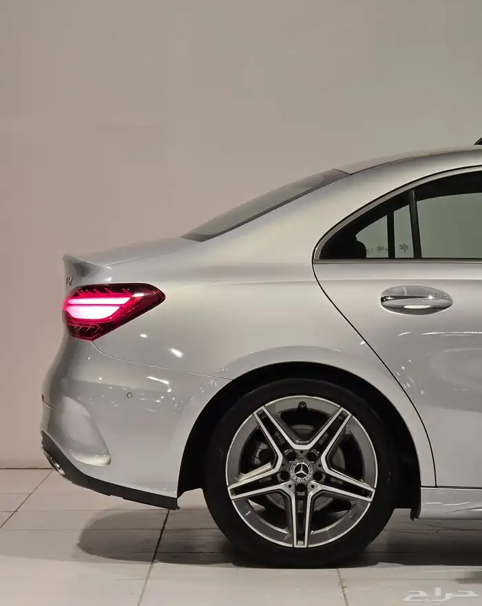 مرسيدس A200 موديل 2023 بحاله ممتازة 7