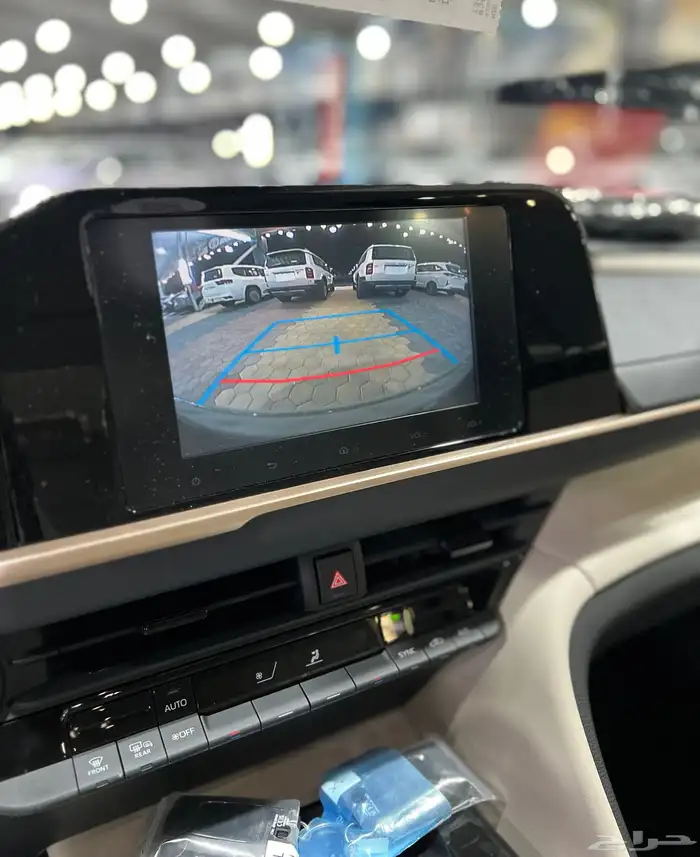 تويوتا   كروان برستيج هايبرد 2026 جديد سعودي 146.600شامل 14