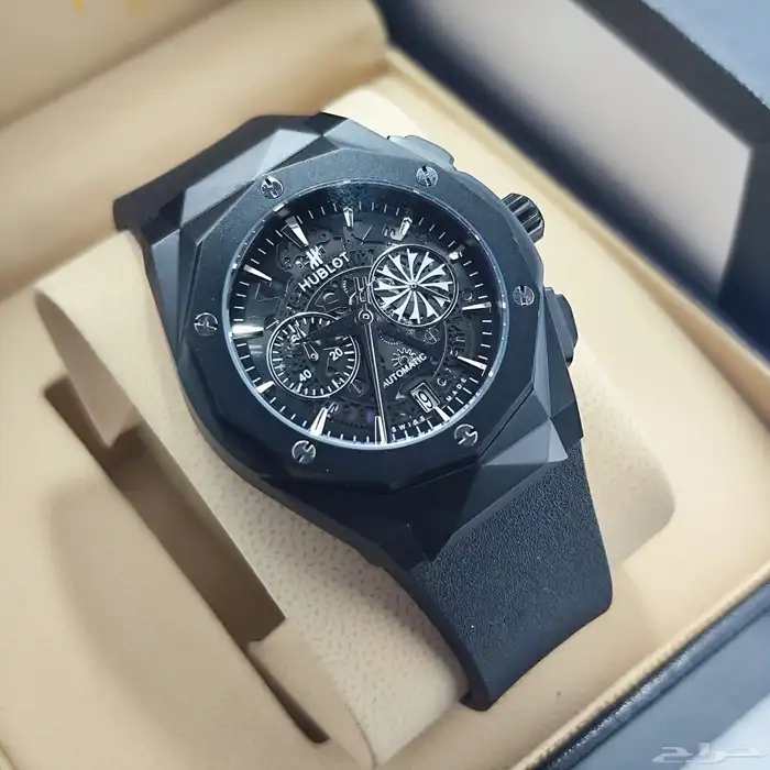 ساعات هبلت رجالي 14